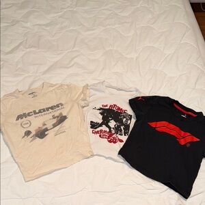 Women’s Graphic T-Shirt - Black